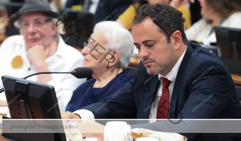 Centrão quer trégua nos bastidores e “gesto” de Glauber Braga para livrá-lo da cassação
