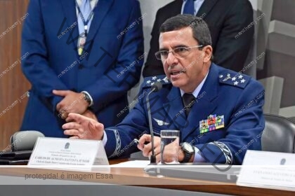 “Bolsonaro sabia e participou de plano golpista”, decretou ex-comandante da FAB
