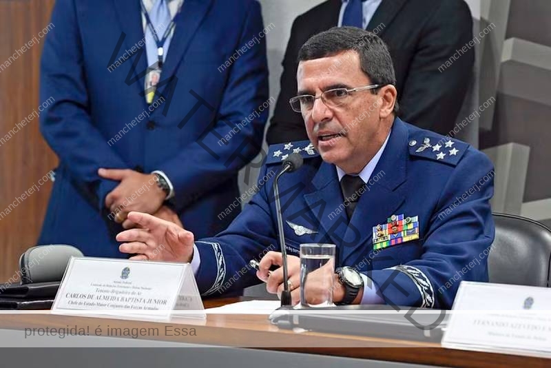 “Bolsonaro sabia e participou de plano golpista”, decretou ex-comandante da FAB