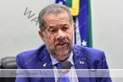 Lupi cai após escândalo do INSS; Wolney Queiroz assume ministério