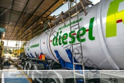 Petrobras reduz o preço do diesel nas distribuidoras