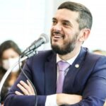 Bacellar atende OAB-RJ e protocola isenção da taxa judiciária para advogados