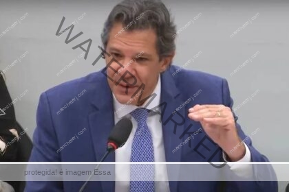 Haddad deixa Câmara após troca de ofensas com deputado: “Moleque”