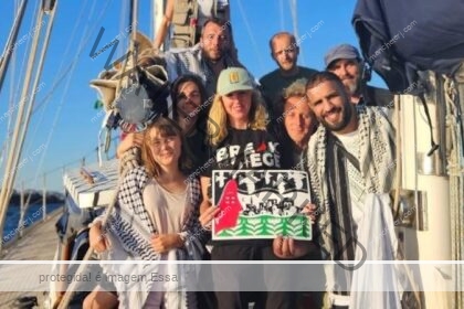 Israel sequestra navio humanitário e detém ativista brasileiro e Greta Thunberg