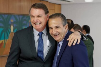 “Resolveu anistia, resolveu tarifaço”, diz Bolsonaro a Malafaia em áudio