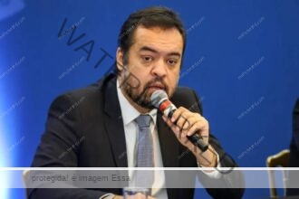 Castro encaminha pacote à Alerj com fim da saída temporária de presos