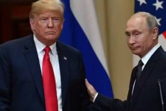 Putin e Trump travam o primeiro cara a cara desde o início da guerra da Ucrânia