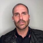 Eduardo Bolsonaro diz que assalto à casa de sua mãe teria ligação com Moraes