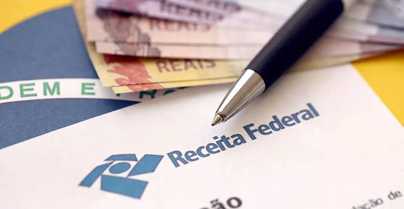 Isenção do IR até R$ 5 mil pode render 14º salário a trabalhadores