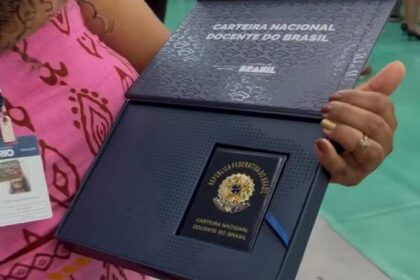 Governo divulga passo a passo para emitir Carteira Nacional Docente