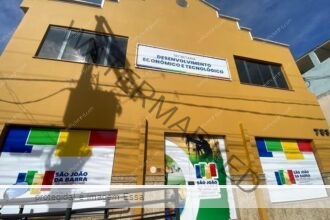 Balcão de Oportunidades com mais de 400 vagas de emprego em SJB e região