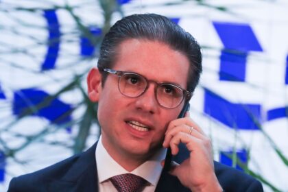 Proposta que acaba com jornada de trabalho 6×1 vai para a CCJ