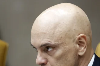 Delegado da PF que atuou em inquéritos sobre Bolsonaro e 8 de Janeiro é nomeado assessor de Moraes no STF