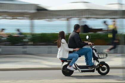 Prefeitura do Rio regulamenta uso de bicicletas elétricas e patinetes