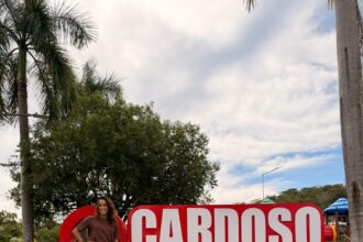 Jornalista Ana Paula Mendes encontra população de Cardoso Moreira e ouve pedidos por mudanças