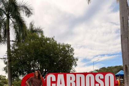 Jornalista Ana Paula Mendes encontra população de Cardoso Moreira e ouve pedidos por mudanças
