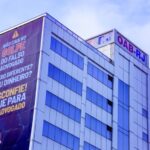 Com outdoor de 15 metros, OAB-RJ reforça campanha contra o golpe do falso advogado