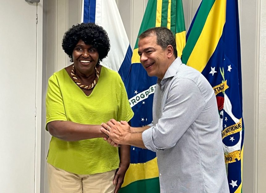 Em agenda em Campos, Benedita da Silva reforça pré-candidatura ao Senado e defende participação feminina