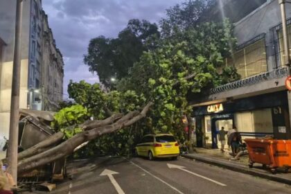 Mais de 121 mil imóveis seguem sem energia no RJ 30 horas após ventania