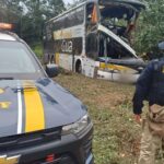 Acidente com ônibus em Petrópolis deixa dez mortos e revela transporte interestadual clandestino