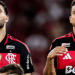 Danilo e Paquetá, do Flamengo, vão receber Medalha Tiradentes da Alerj