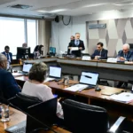CCJ do Senado aprova PEC que acaba com escala 6×1 e reduz jornada para 40 horas semanais