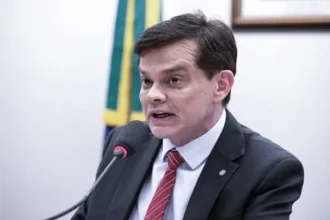 Por unanimidade Justiça Eleitoral defere candidatura de Dimas Gadelha a deputado federal