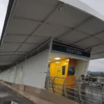 Homem morre após ser atingido por bala perdida dentro de ônibus do BRT no Rio