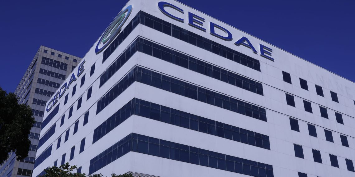 Cedae apresenta proposta ao TCE-RJ para regularizar contratos e contratações emergenciais