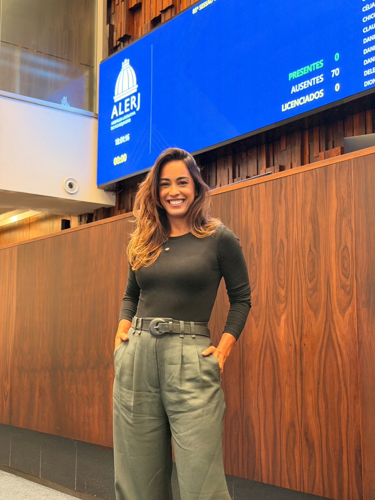Antes da posse, Ana Paula Mendes visita Alerj e inicia preparação para mandato de deputada estadual