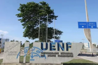 Polícia Civil investiga ameaças de agressão e possível ataque com bomba contra estudantes da Uenf, em Campos